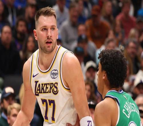 布云朝克特,与王欣瑜在,印第安维尔,亚博体育,亚博体育官网,亚博体育app,亚博体育下载